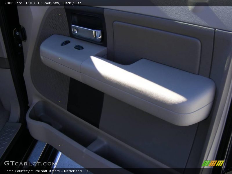 Black / Tan 2006 Ford F150 XLT SuperCrew