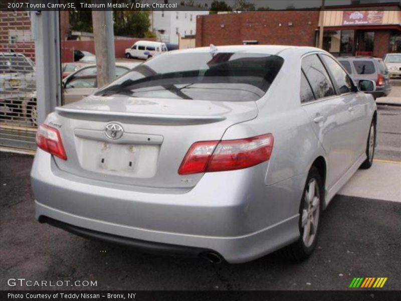 Titanium Metallic / Dark Charcoal 2007 Toyota Camry SE