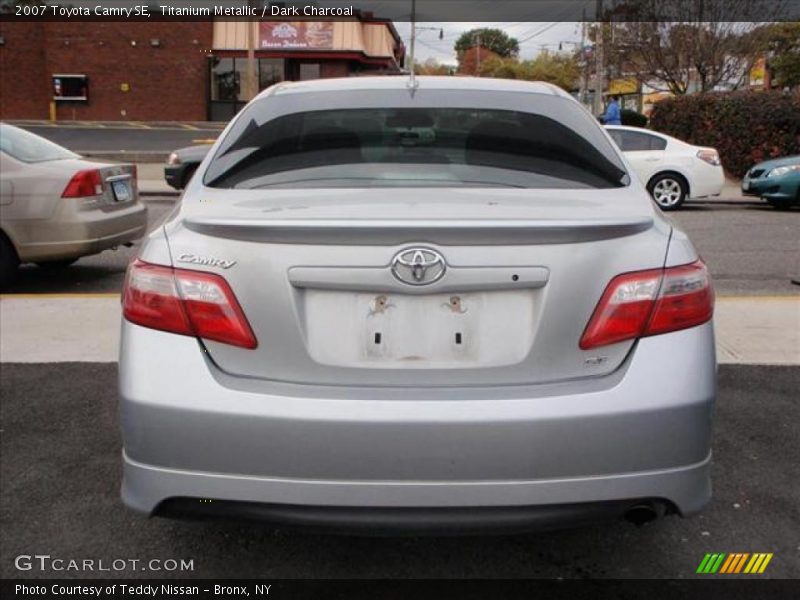 Titanium Metallic / Dark Charcoal 2007 Toyota Camry SE