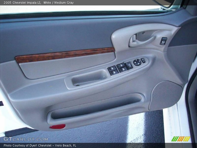 White / Medium Gray 2005 Chevrolet Impala LS