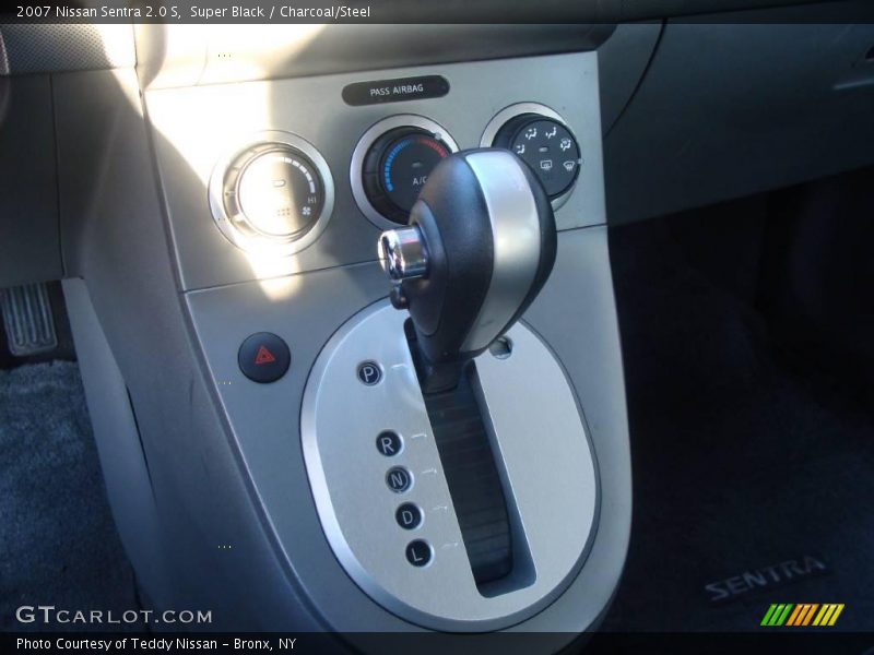 Super Black / Charcoal/Steel 2007 Nissan Sentra 2.0 S