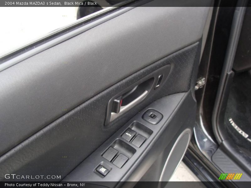 Black Mica / Black 2004 Mazda MAZDA3 s Sedan