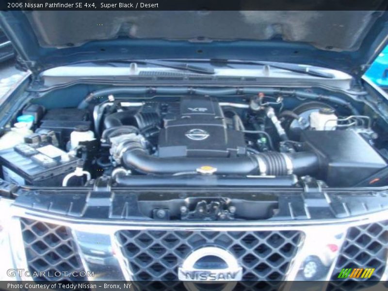 Super Black / Desert 2006 Nissan Pathfinder SE 4x4