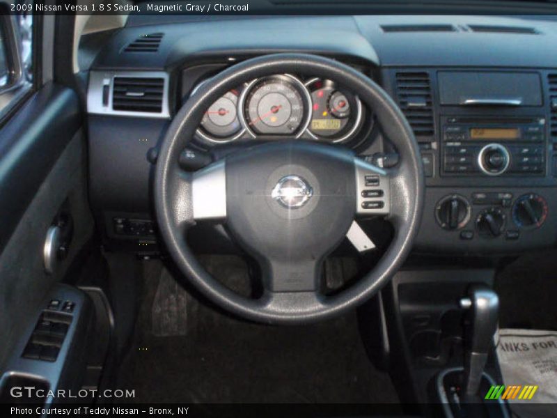 Magnetic Gray / Charcoal 2009 Nissan Versa 1.8 S Sedan
