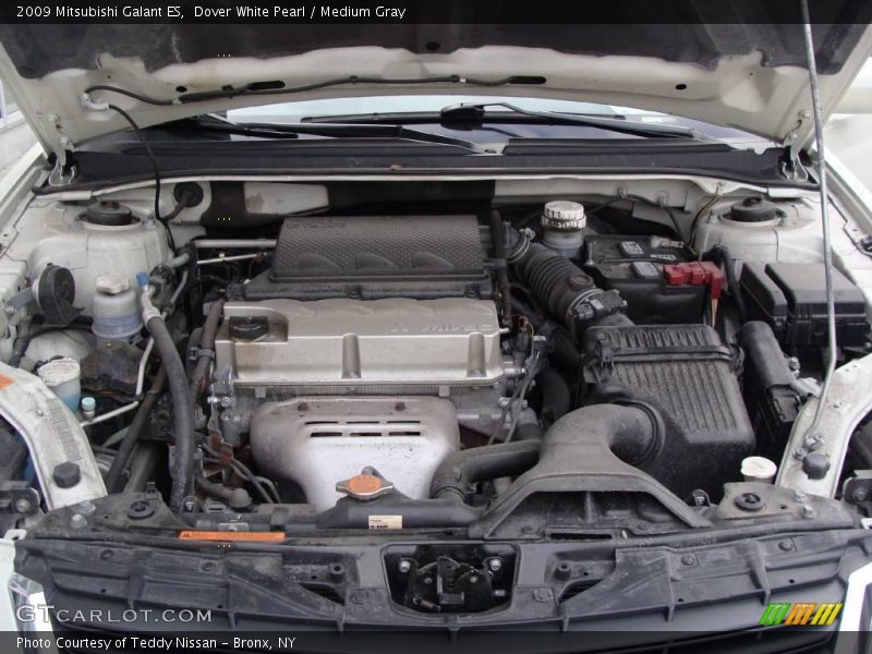 Dover White Pearl / Medium Gray 2009 Mitsubishi Galant ES