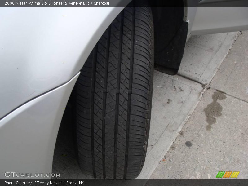 Sheer Silver Metallic / Charcoal 2006 Nissan Altima 2.5 S