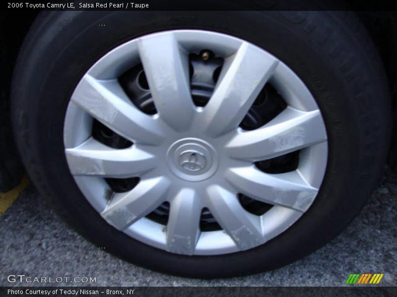 Salsa Red Pearl / Taupe 2006 Toyota Camry LE