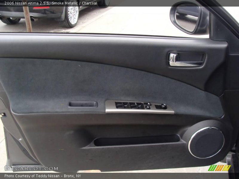 Smoke Metallic / Charcoal 2006 Nissan Altima 2.5 S