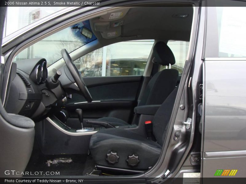 Smoke Metallic / Charcoal 2006 Nissan Altima 2.5 S