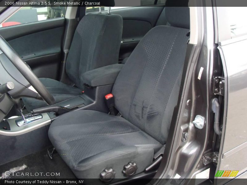 Smoke Metallic / Charcoal 2006 Nissan Altima 2.5 S