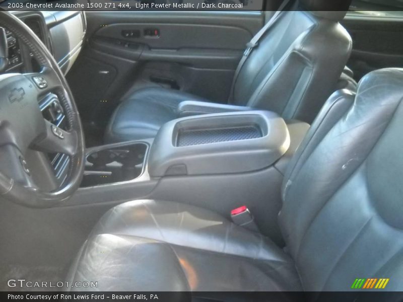 Light Pewter Metallic / Dark Charcoal 2003 Chevrolet Avalanche 1500 Z71 4x4