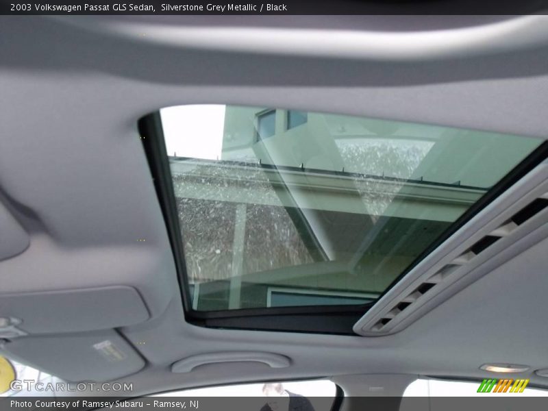 Silverstone Grey Metallic / Black 2003 Volkswagen Passat GLS Sedan