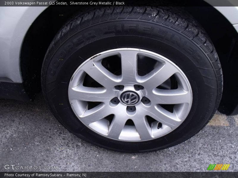 Silverstone Grey Metallic / Black 2003 Volkswagen Passat GLS Sedan
