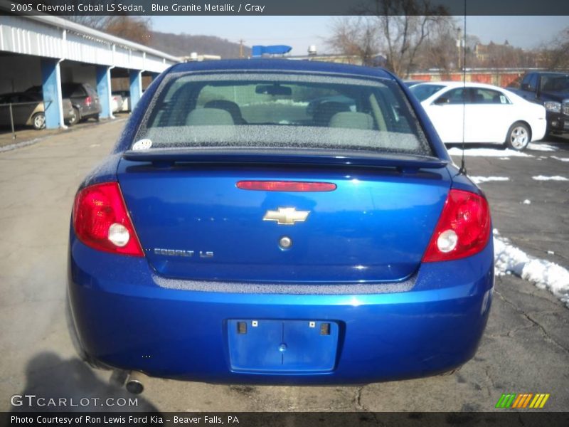 Blue Granite Metallic / Gray 2005 Chevrolet Cobalt LS Sedan