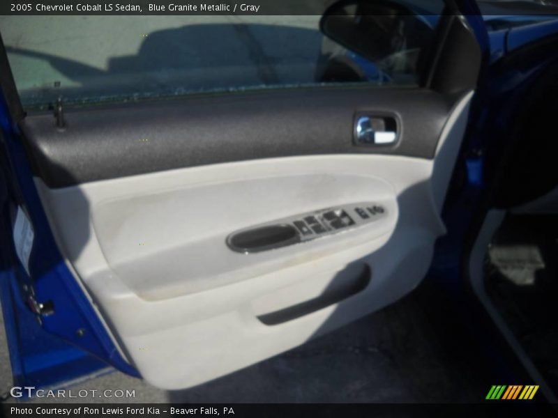 Blue Granite Metallic / Gray 2005 Chevrolet Cobalt LS Sedan