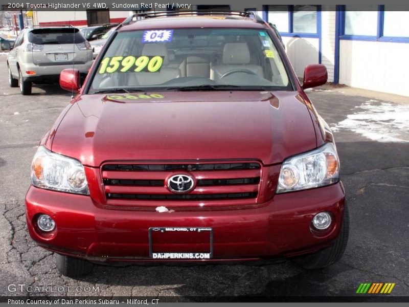 Sundown Red Pearl / Ivory 2004 Toyota Highlander V6 4WD