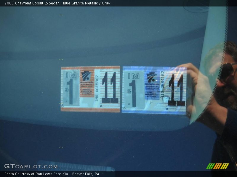 Blue Granite Metallic / Gray 2005 Chevrolet Cobalt LS Sedan