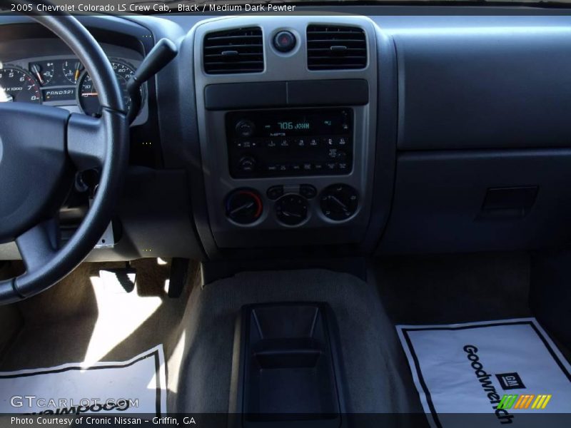 Black / Medium Dark Pewter 2005 Chevrolet Colorado LS Crew Cab
