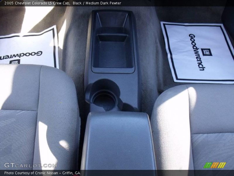 Black / Medium Dark Pewter 2005 Chevrolet Colorado LS Crew Cab