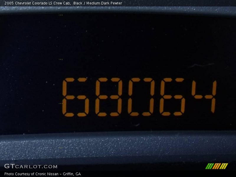 Black / Medium Dark Pewter 2005 Chevrolet Colorado LS Crew Cab