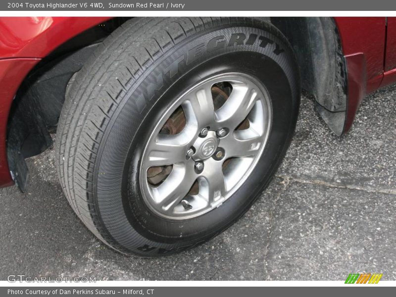 Sundown Red Pearl / Ivory 2004 Toyota Highlander V6 4WD