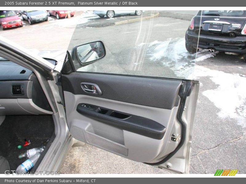 Platinum Silver Metallic / Off Black 2005 Subaru Forester 2.5 XT Premium
