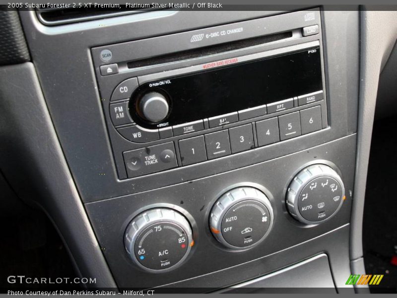 Platinum Silver Metallic / Off Black 2005 Subaru Forester 2.5 XT Premium