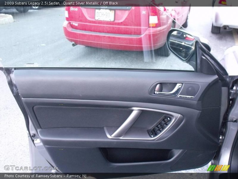 Quartz Silver Metallic / Off Black 2009 Subaru Legacy 2.5i Sedan