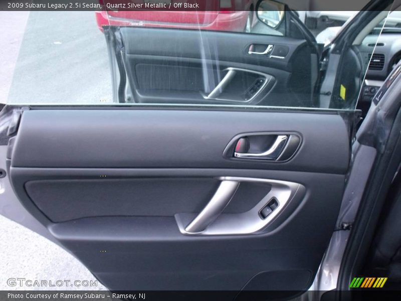 Quartz Silver Metallic / Off Black 2009 Subaru Legacy 2.5i Sedan