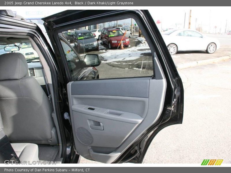 Black / Dark Khaki/Light Graystone 2005 Jeep Grand Cherokee Laredo 4x4