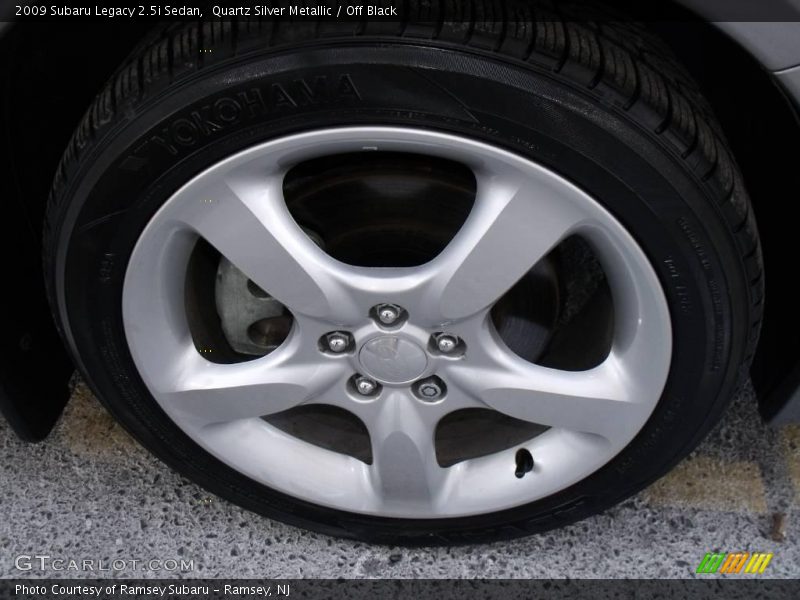 Quartz Silver Metallic / Off Black 2009 Subaru Legacy 2.5i Sedan