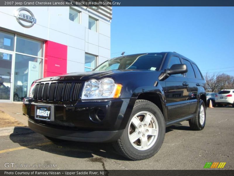 Black / Medium Slate Gray 2007 Jeep Grand Cherokee Laredo 4x4