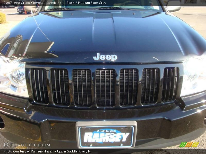 Black / Medium Slate Gray 2007 Jeep Grand Cherokee Laredo 4x4