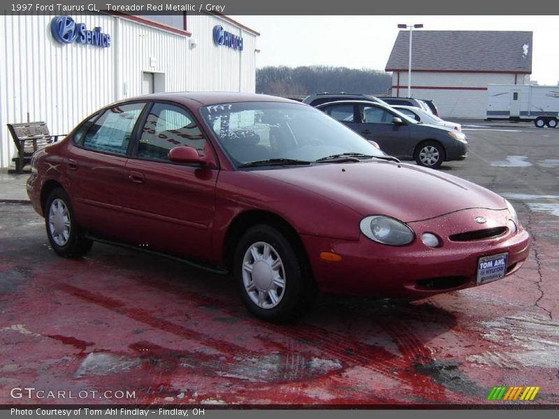 Toreador Red Metallic / Grey 1997 Ford Taurus GL