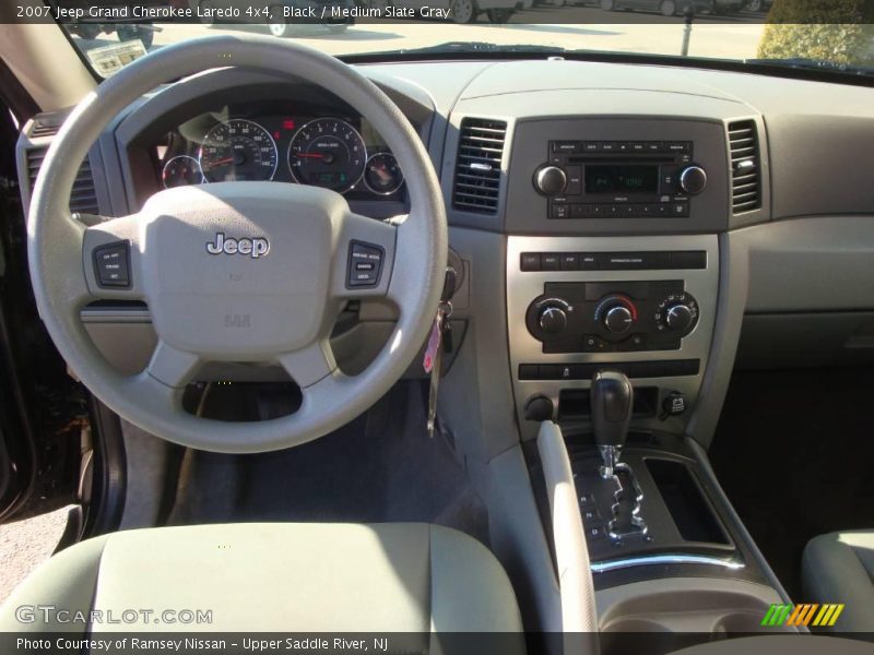 Black / Medium Slate Gray 2007 Jeep Grand Cherokee Laredo 4x4