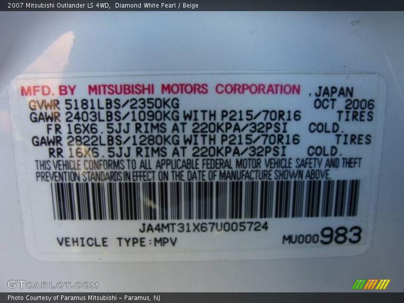 Diamond White Pearl / Beige 2007 Mitsubishi Outlander LS 4WD