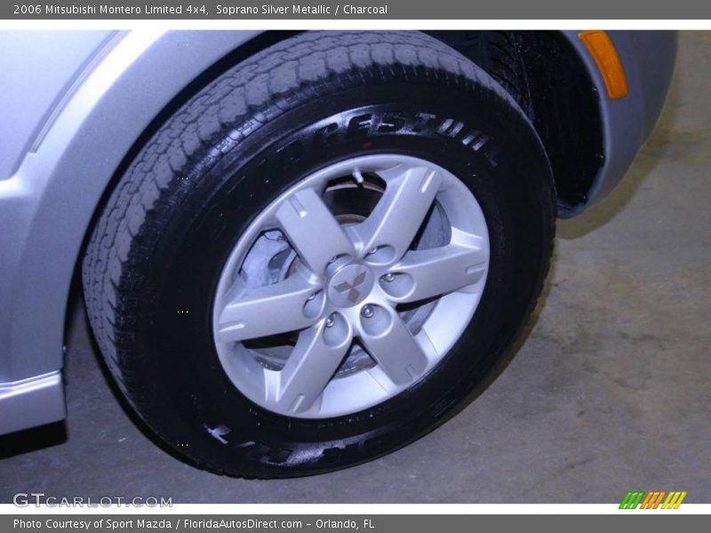 Soprano Silver Metallic / Charcoal 2006 Mitsubishi Montero Limited 4x4