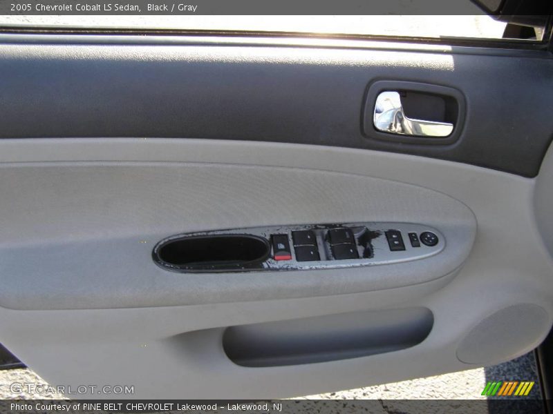 Black / Gray 2005 Chevrolet Cobalt LS Sedan