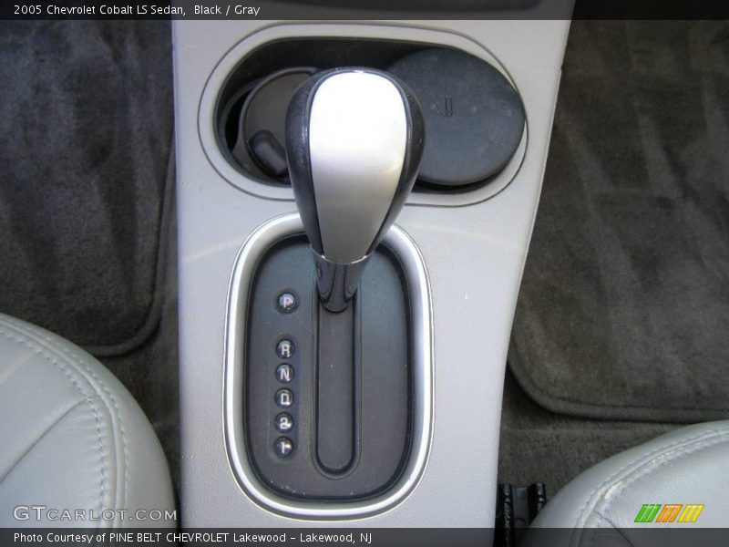 Black / Gray 2005 Chevrolet Cobalt LS Sedan