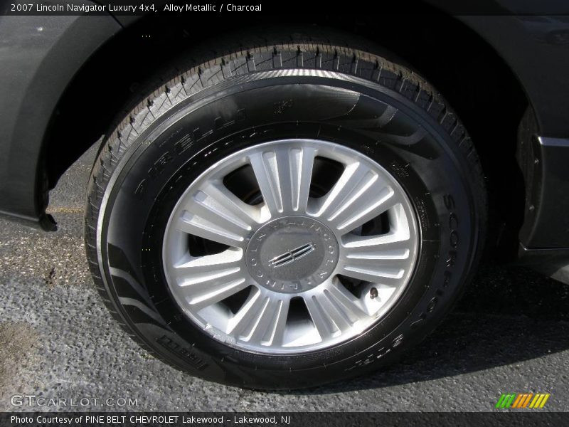  2007 Navigator Luxury 4x4 Wheel