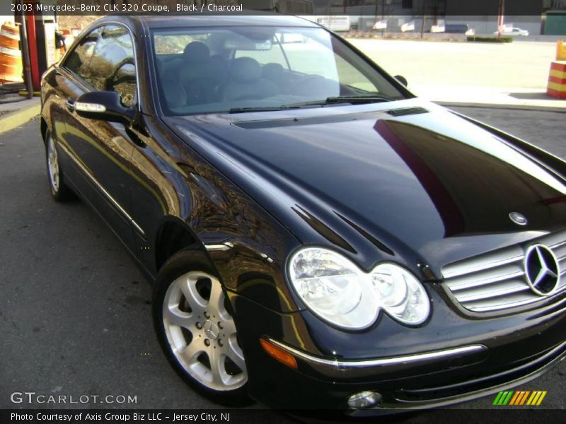 Black / Charcoal 2003 Mercedes-Benz CLK 320 Coupe