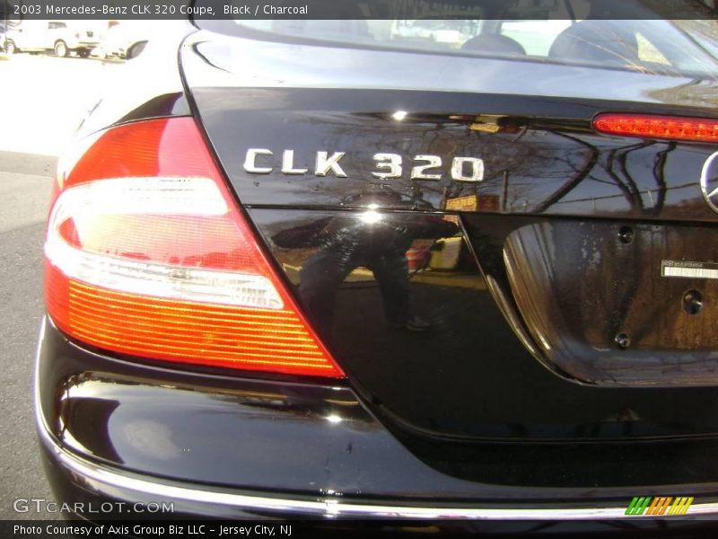 Black / Charcoal 2003 Mercedes-Benz CLK 320 Coupe