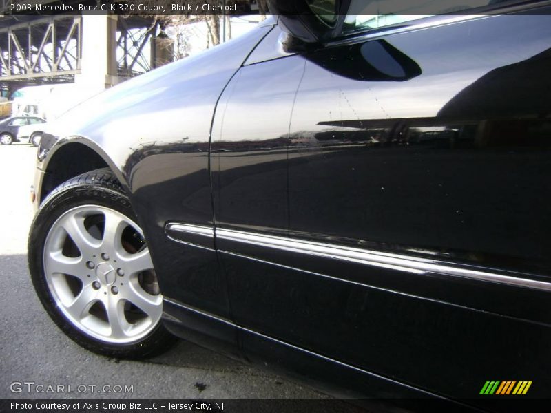 Black / Charcoal 2003 Mercedes-Benz CLK 320 Coupe