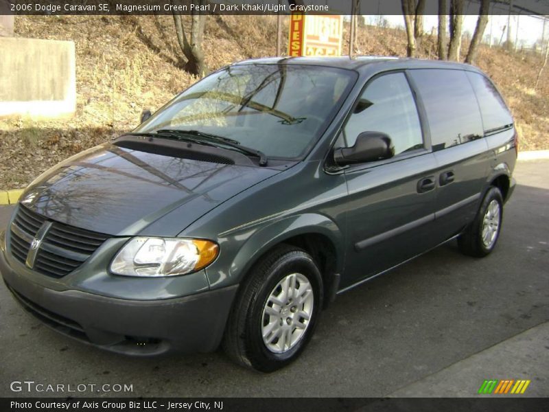 Magnesium Green Pearl / Dark Khaki/Light Graystone 2006 Dodge Caravan SE