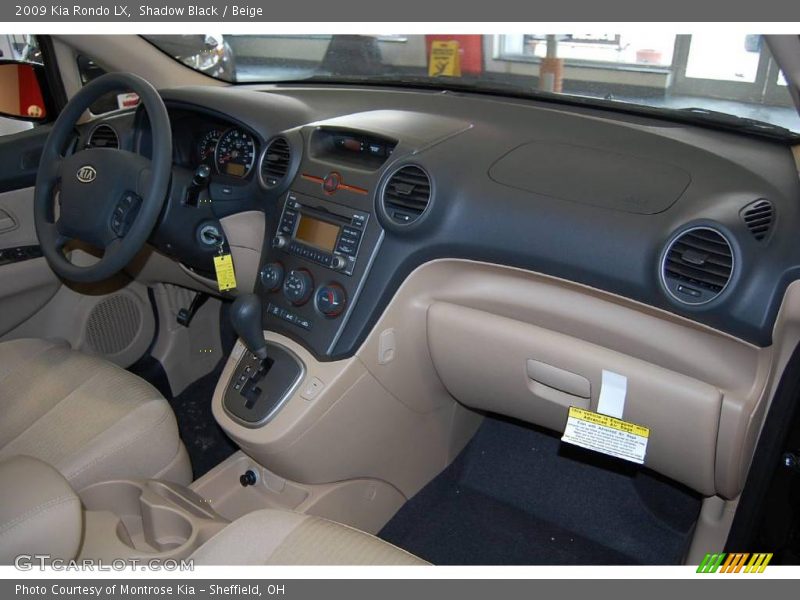 Shadow Black / Beige 2009 Kia Rondo LX