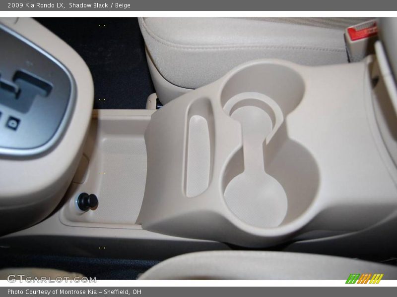 Shadow Black / Beige 2009 Kia Rondo LX