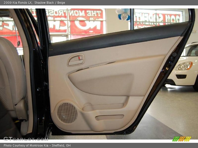 Shadow Black / Beige 2009 Kia Rondo LX