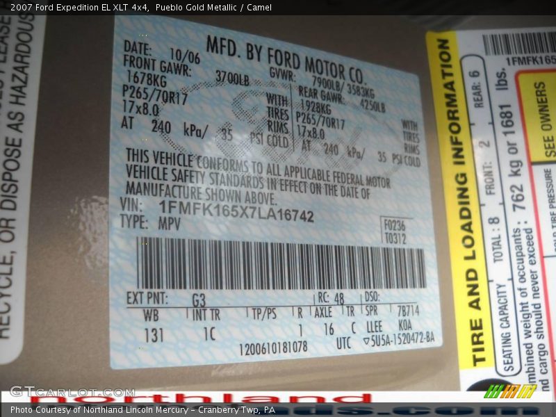 Pueblo Gold Metallic / Camel 2007 Ford Expedition EL XLT 4x4