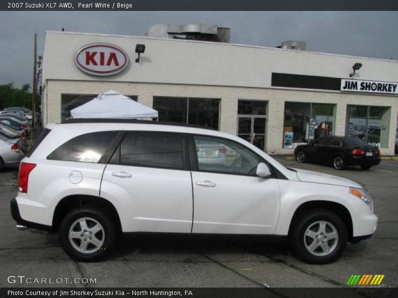 Pearl White / Beige 2007 Suzuki XL7 AWD