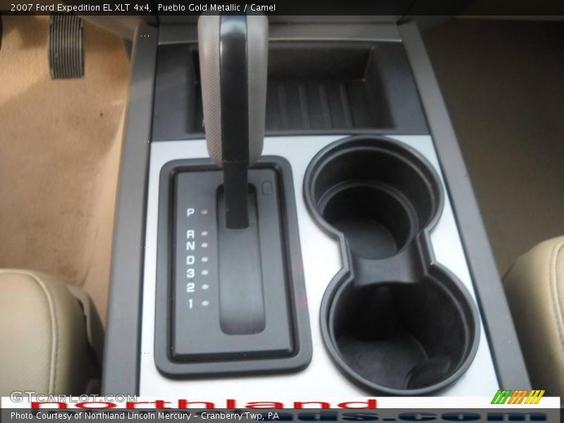 Pueblo Gold Metallic / Camel 2007 Ford Expedition EL XLT 4x4